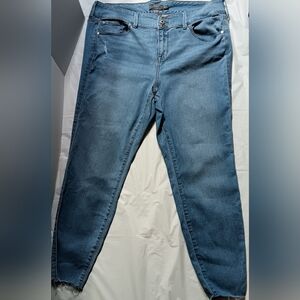 Torrid Women's Feel the Fit Super Soft Jeggings 18R Grunge, Streetwear